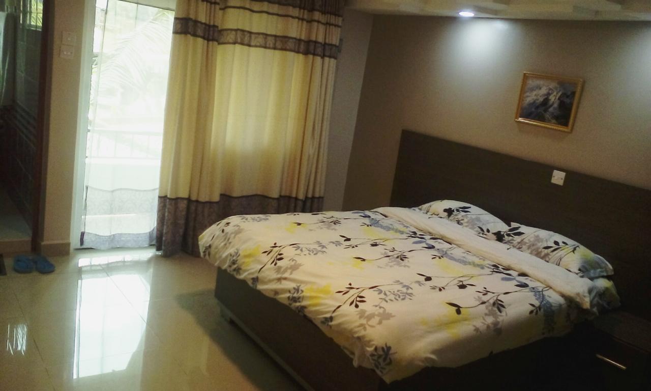 Adala Motel Meru 外观 照片